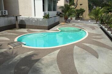 ホテル International House