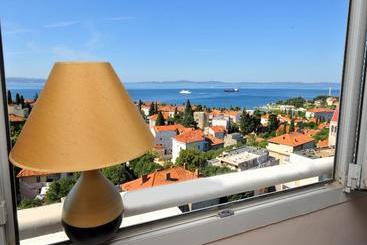 Hotel Sunset Apartment Split With Sea View