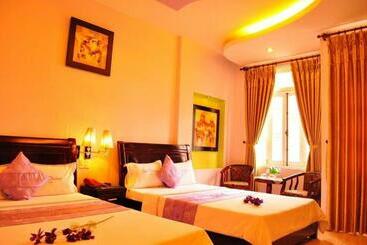 Hotel Huethuong