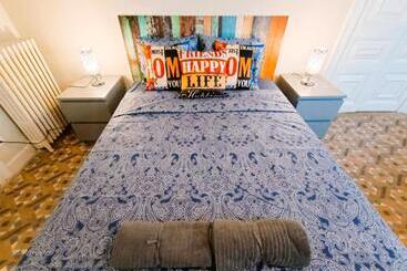 Retkeilymaja Private Rooms By Plaza Catalunya