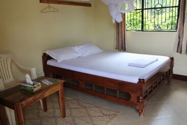 ホテル Meserani Oasis Lodge & Campsite