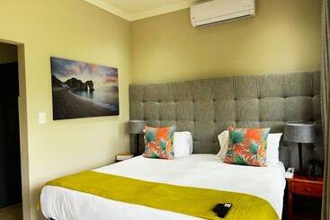 پانسیون Tembo Guest Lodge