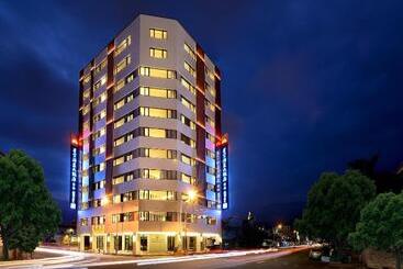 ホテル Shiny Ocean