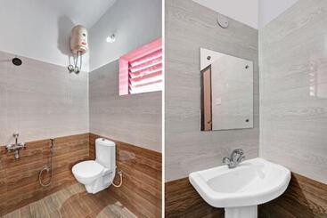 Goroomgo Hotel Moon Light Guest House Bhubaneswar   Perfect Room With Spacious Room