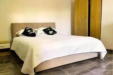 هتل آپارتمان Resort Rakovica