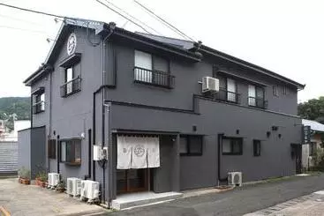 ベッドアンドブレックファースト お宿 Tsuruya