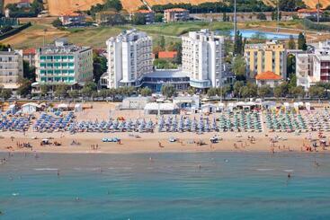 پانسیون Villa Al Mare