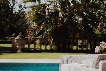 Bed and Breakfast La Villa Guy & Spa Teritoria