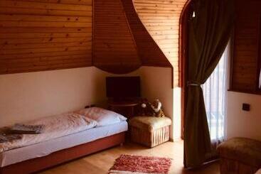 צימר Káptalan Vendégház