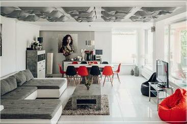 پانسیون Casa Virgilia