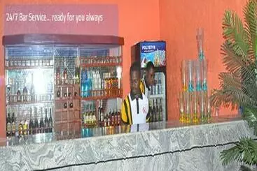 پانسیون Room In Lodge   Sheriffyt Royale Hotel And Suites