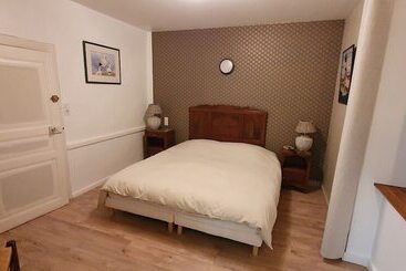 פנסיון L Enclos Du Bélier   Gîte & B&b