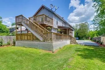 コテージ Pet Friendly Claremont Vacation Rental!