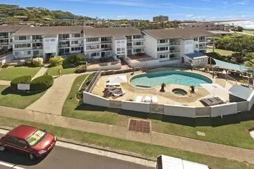 Hotel Pandanus Coolum Beach