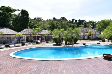 The Reef Resort