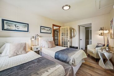 Boyne City Cottage: Walk To Downtown & Lake!