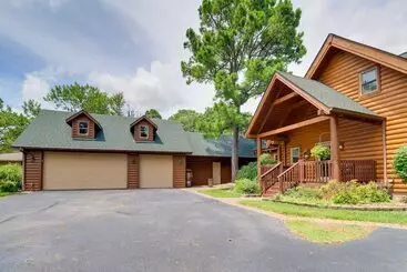 Vakantiehuisje Lakefront Langley Retreat W/ Decks & Epic Views!