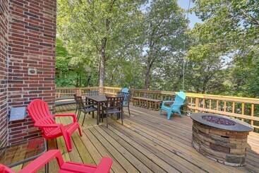 Casa Rurale Lakefront Paradise In Eucha: Boat Dock, Fire Pit!