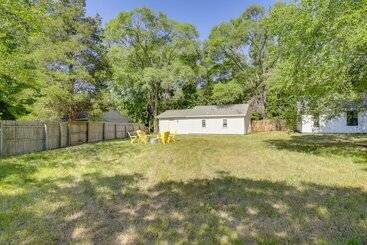 Hus på landet 2 Mi To Hagar Beach: Charming Home W/ Fire Pit!