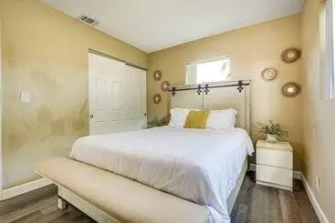 Mökkimajoitus North Lauderdale Vacation Rental: 8 Mi To Beach!