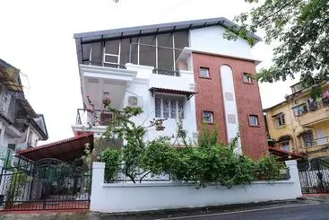 ホテル Surya Kiran Porvorim