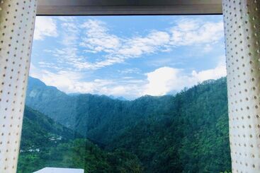 Hotel The Himalaya Orchid Guptkashi