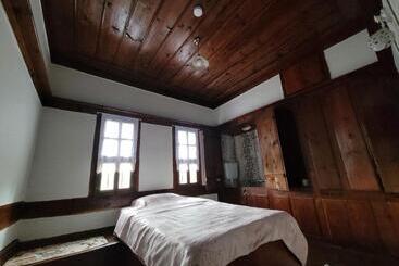 Fatma Hanım Konağı Butik Otel