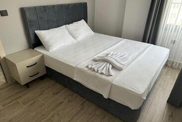 בית מלון כפרי Marasium Suites