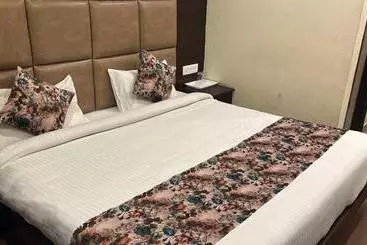 Szálloda Rama Inn, Kempty Fall Mussoorie