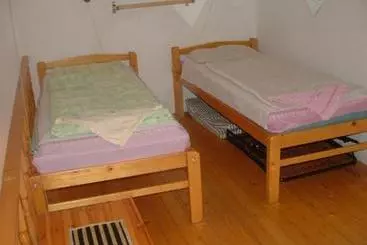 هتل Artificial Hostel