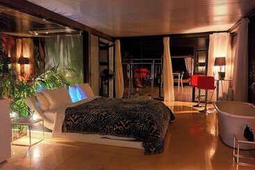 Отель Ddg Retreat