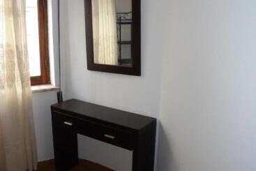 هتل Lagos City Center Guest House & Hostel