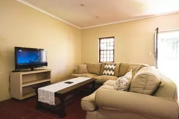 آپارتمان‌های توریست‌ها Swellendam Self Catering