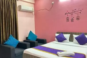 Bed & Breakfast Golden Stays