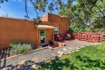 ベッドアンドブレックファースト Pet Friendly Piñon Heaven
