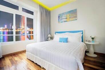 Hotel Cọ Xanh