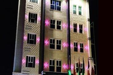 酒店 العلي للشقق المخدومة Alali