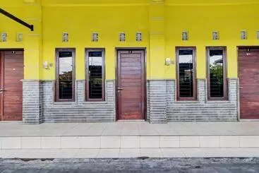 Hotel Oyo Life 92841 Kos 88