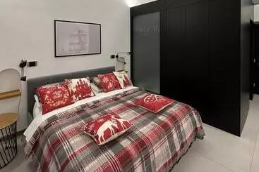 Majatalo Dislocati Bnb   Jacuzzi Privata   Cucina   Tv60   Minimal Luxury