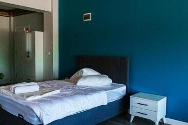 公寓式酒店 Yali House