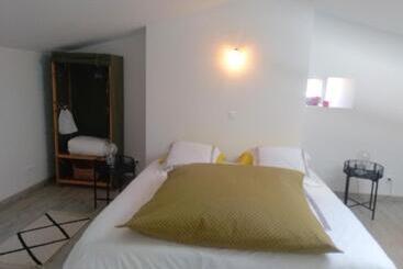 Bed and Breakfast La Petite Maison Dans La Prairie