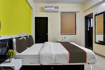 Fabhotel Star Executive