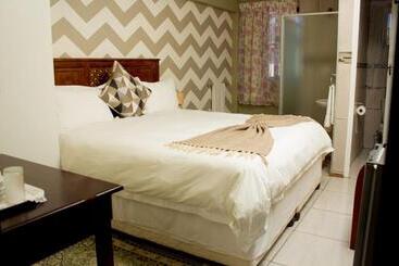 بنسيون Cozy Blue Guesthouse