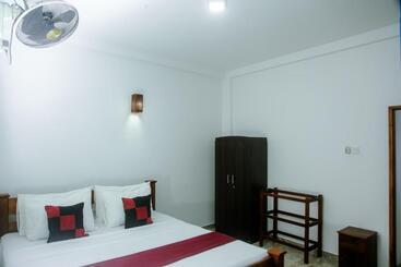 مبيت وإفطار Kadolana Villa