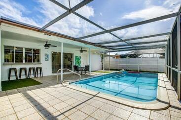 Nocleg ze śniadaniem Serenity Spot Cozy Home W Pool & Nature Views!