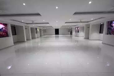Hotel Modi Samrat