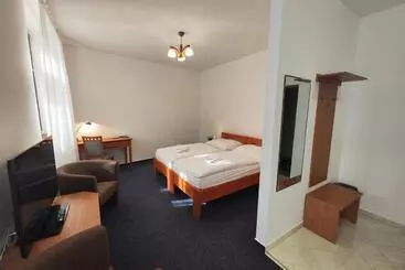 Hotel Smolenický Zámok