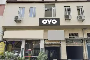 Oyo Flagship Hotel Ratnam Palace