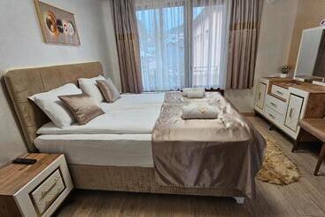 بنسيون елеганс къща за гости