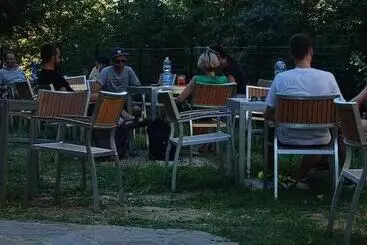 ペンション Borgo Dei Sassi Di Roccamalatina   Room And Breakfast